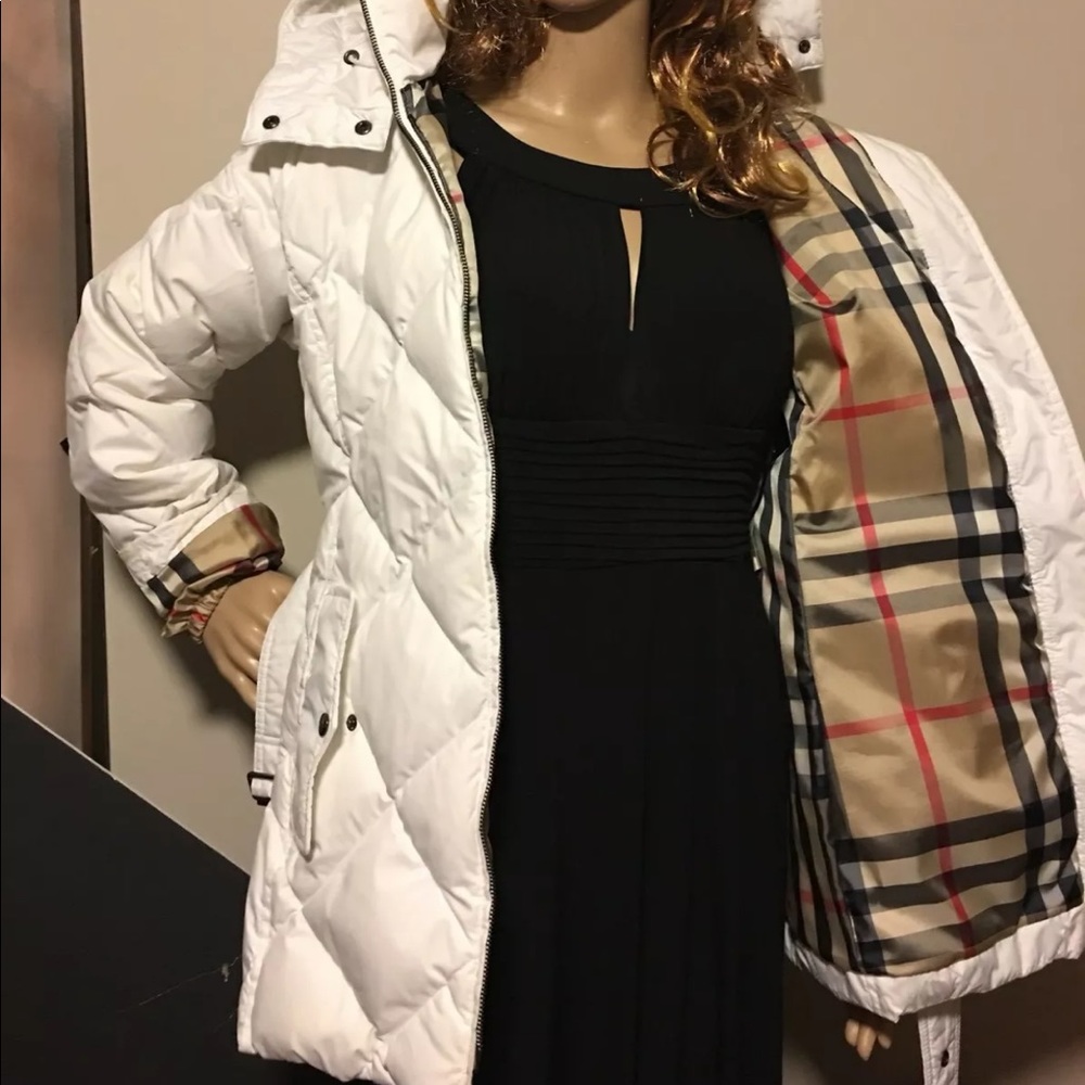 Burberry Puffer with removable hood